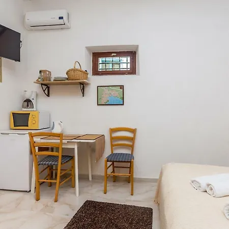 Stari Grad Apartment